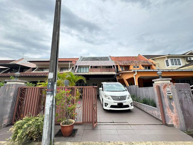Terraced House for sale in Langat, Selangor
