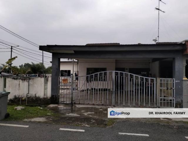 House for sale in Batu Pahat, Johor
