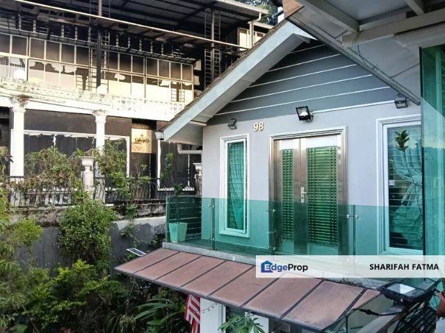 House for sale in Langat, Selangor
