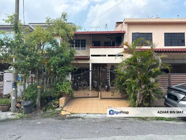 House for sale in Langat, Selangor