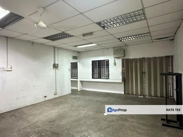 Warehouse for rent in Bukit Ledang, Johor