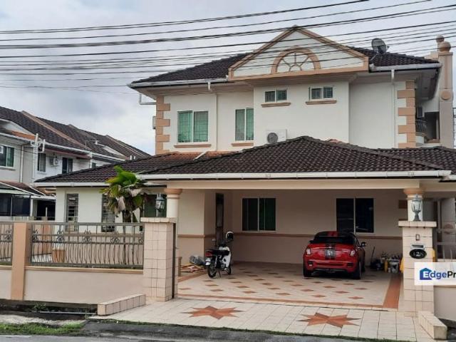 House for sale in Kuching