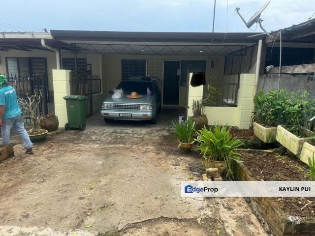 House for sale in Kuching