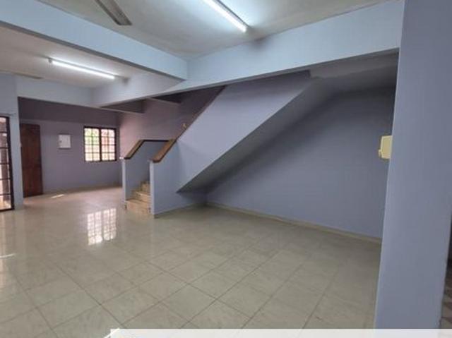 House for rent in Petaling, Alam Impian