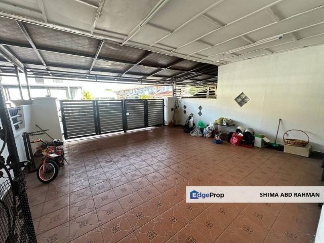 House for rent in Petaling, Alam Impian