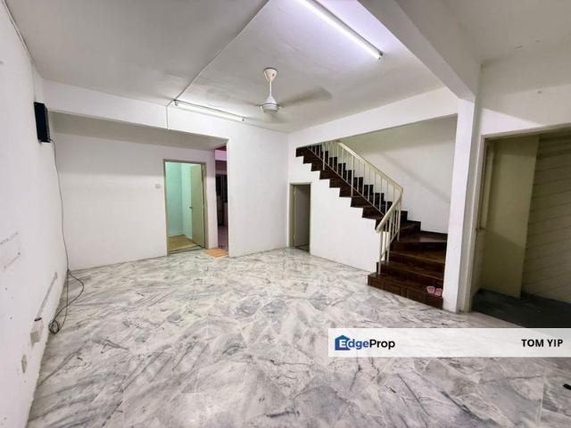 House for sale in Petaling, Alam Impian