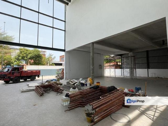 Warehouse for rent in Petaling, Alam Impian