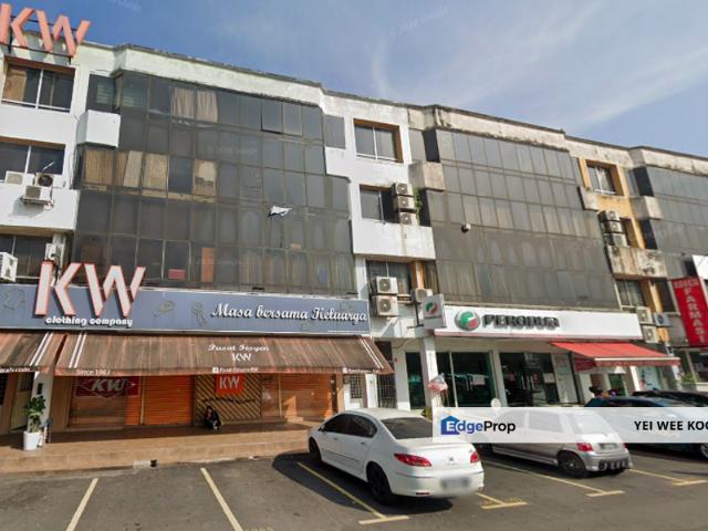 Shop for sale in Petaling, Alam Impian