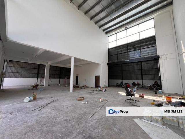 Warehouse for rent in Petaling, Alam Impian