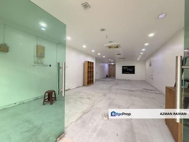 Shop for rent in Petaling, Alam Impian