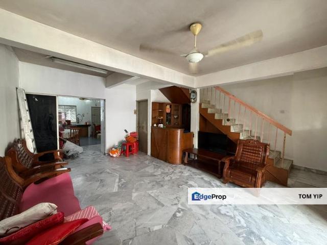House for sale in Petaling, Damansara Damai