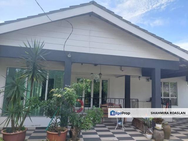 House for sale in USJ 1, Majlis Bandaraya Subang Jaya