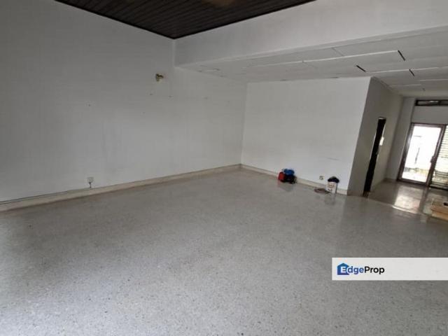 House for sale in Petaling Jaya, Petaling