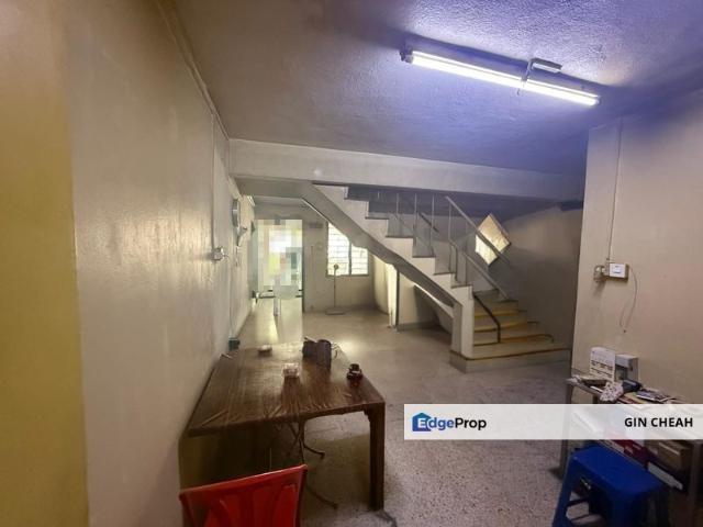 House for sale in Country Heights Damansara, Kuala Lumpur