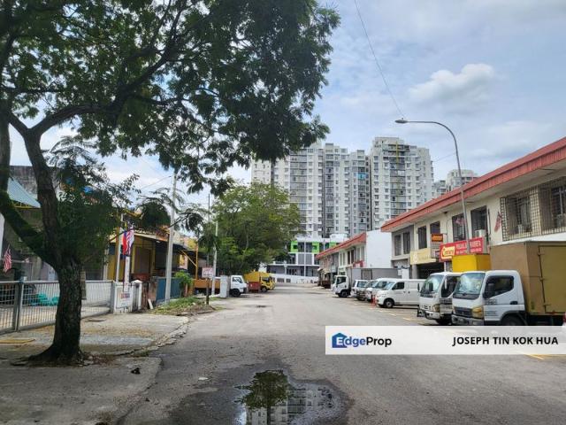 Warehouse for sale in Country Heights Damansara, Kuala Lumpur