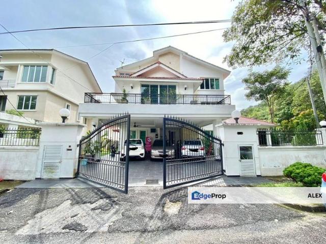 House for sale in Country Heights Damansara, Kuala Lumpur