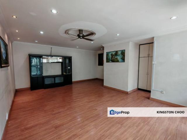 House for sale in Petaling, Subang Jaya