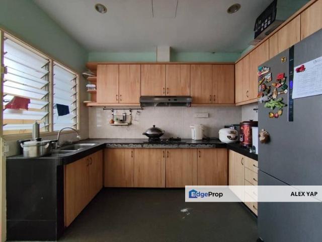 House for sale in Petaling, Subang Jaya