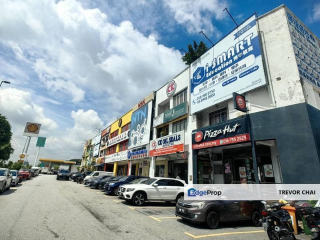 Shop for rent in Petaling, Subang Jaya