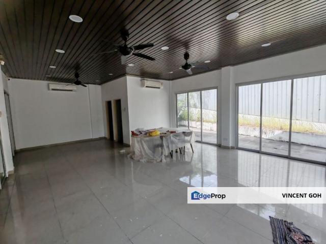 House for sale in Seri Kembangan, Majlis Bandaraya Subang Jaya