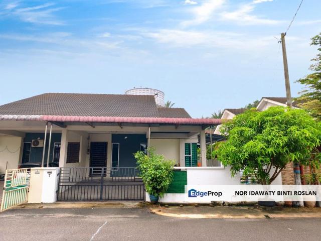 House for sale in Wellesley, Penang