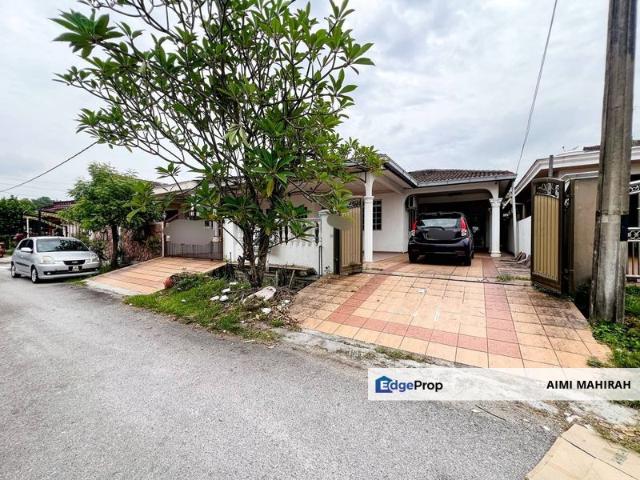 House for sale in Kajang, Langat
