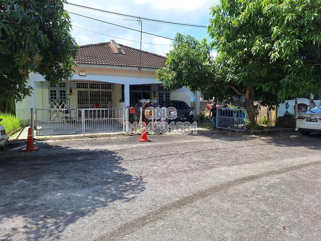 Terraced House for sale in Wellesley, Penang