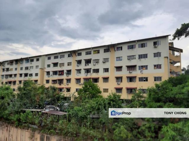 Flat for sale in Kajang, Langat