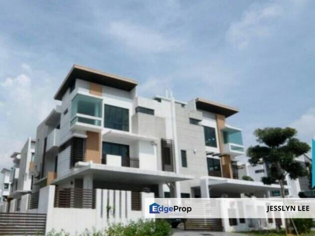 House for sale in Kajang, Langat