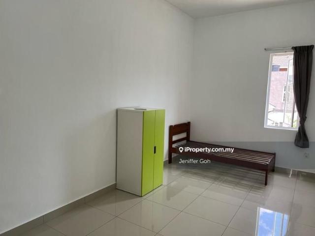 Townhouse for rent in Wellesley, Penang