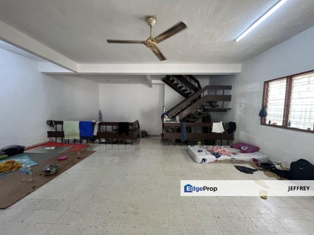 House for sale in Country Heights Damansara, Kuala Lumpur