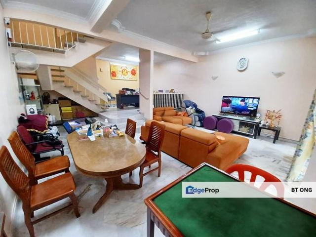 House for sale in Country Heights Damansara, Kuala Lumpur