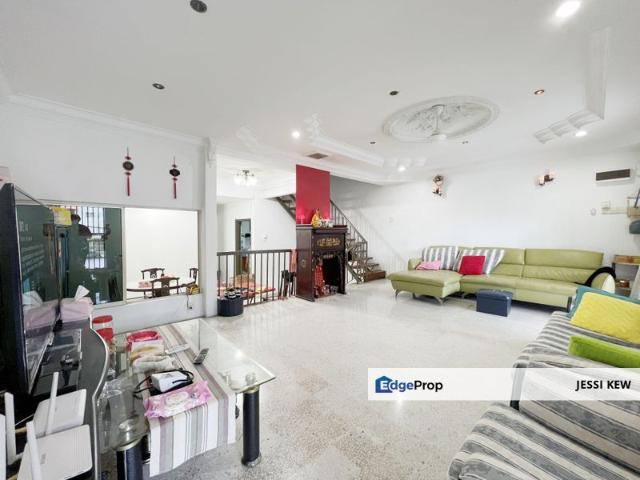 House for sale in Country Heights Damansara, Kuala Lumpur