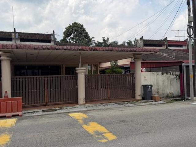Residential House for sale in Batu Pahat, Johor