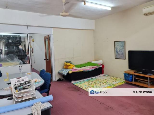 Shop for sale in Kajang, Langat