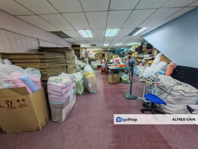 Warehouse for sale in Kajang, Langat