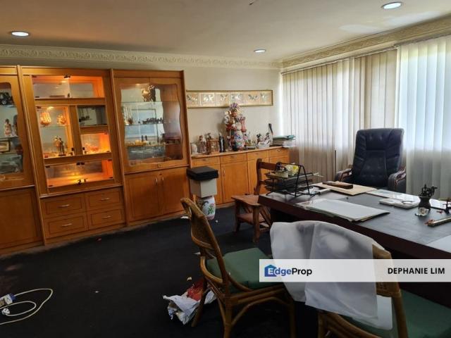 Warehouse for sale in Kajang, Langat