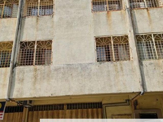 Flat for sale in Kajang, Langat