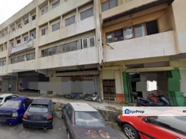 Shop for sale in Kajang, Langat