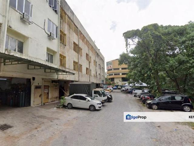 Shop for sale in Kajang, Langat