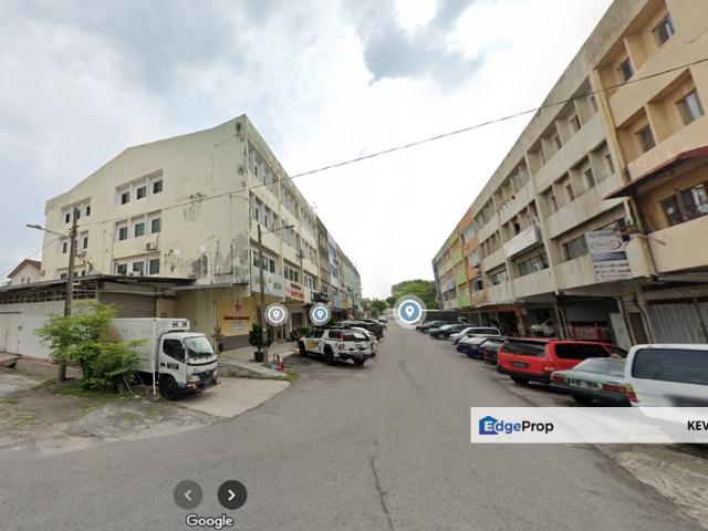 Shop for sale in Kajang, Langat