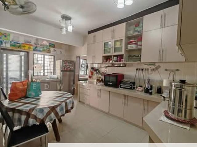 House for sale in Petaling, Alam Impian