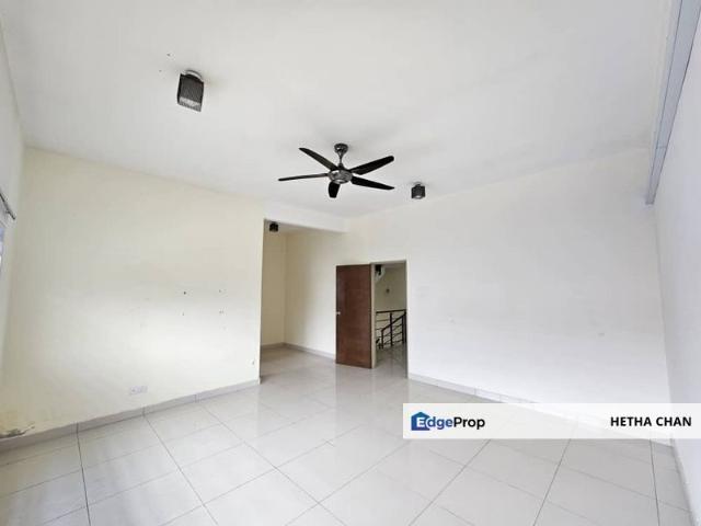 House for sale in Petaling, Subang Jaya