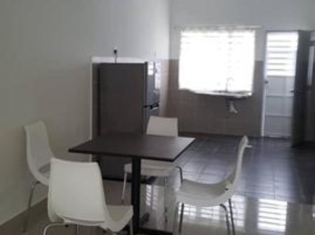 Terraced House for sale in Tanjong Sepat, Selangor