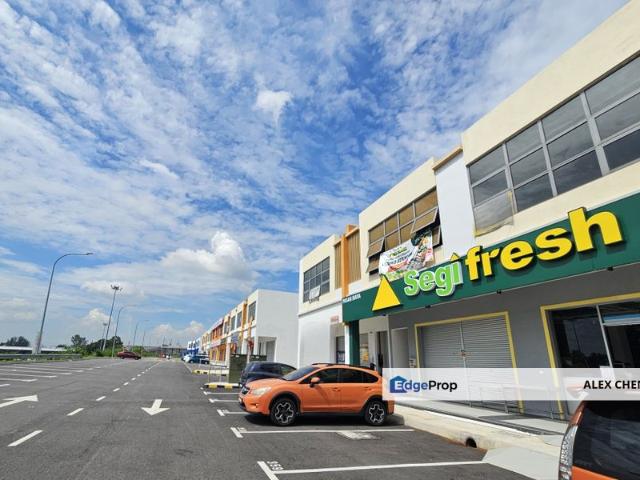 Shop for rent in Kajang, Langat