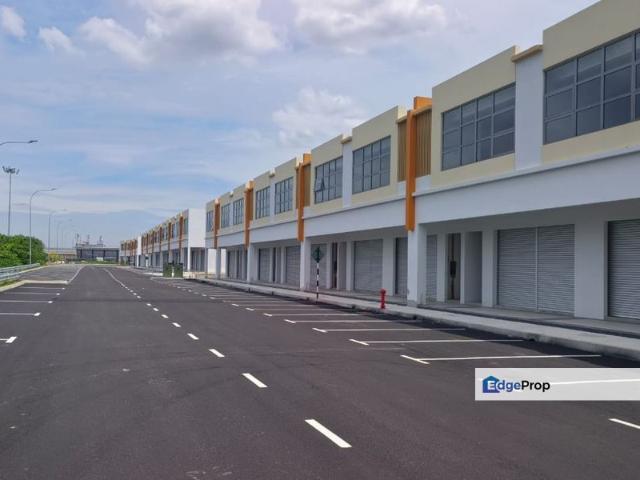 Shop for rent in Kajang, Langat