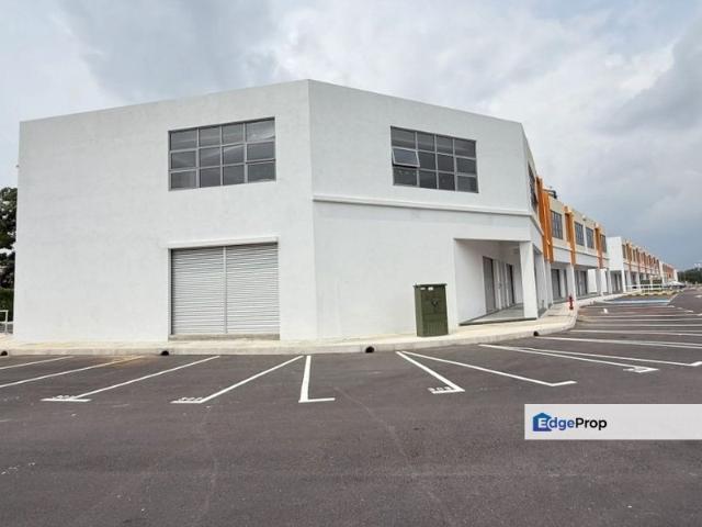 Shop for rent in Kajang, Langat