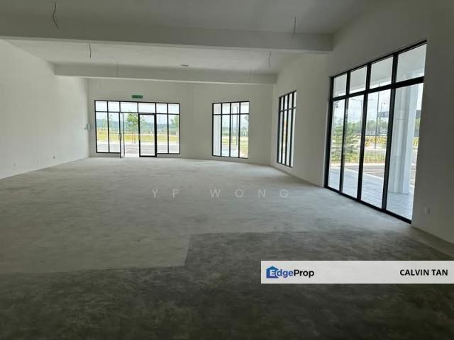 Shop for rent in Kajang, Langat