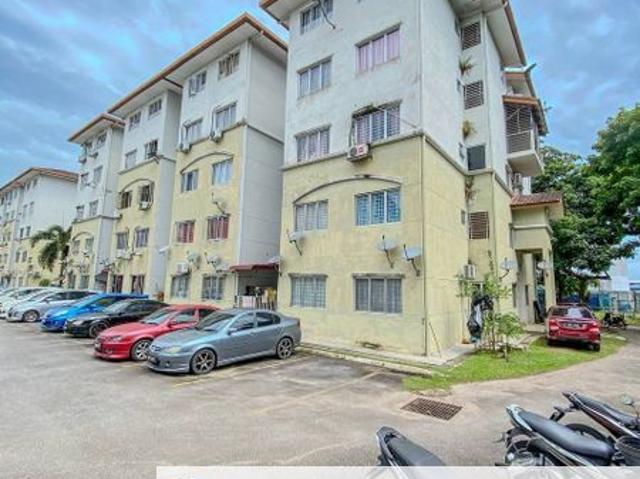 Flat for sale in Kajang, Langat