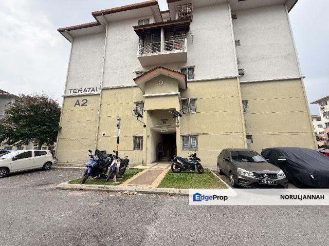 Flat for sale in Kajang, Langat